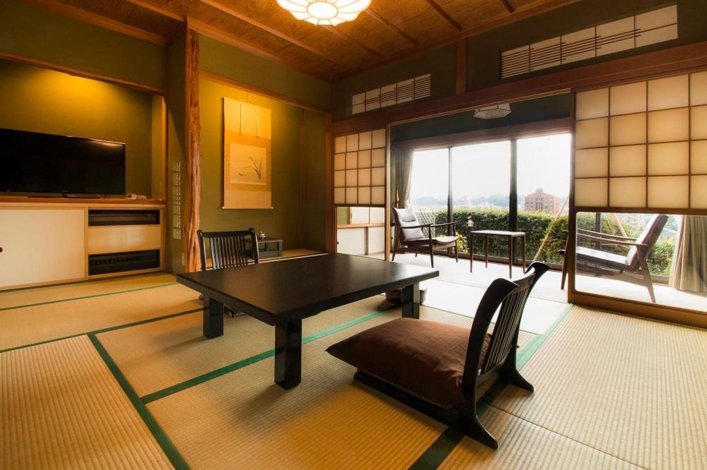 Yamanoo Hotel Kanazawa Exterior photo